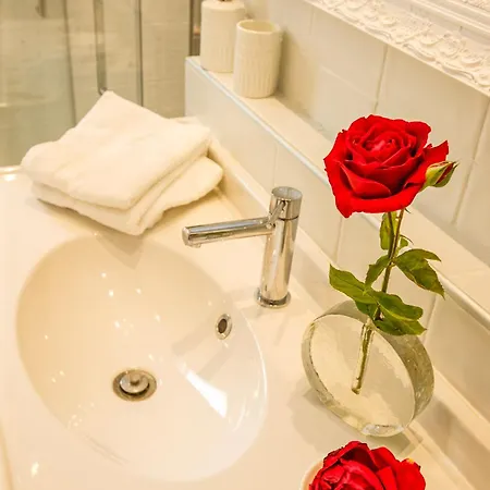 Apartman Rachel Trilo Intra